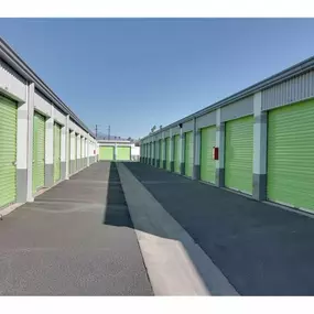 Exterior Units - Extra Space Storage at 660 W Acacia Ave, Hemet, CA 92543