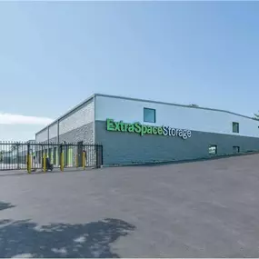 Alternate Beauty Image - Extra Space Storage at 12334 Old Tesson Rd, St Louis, MO 63128