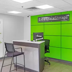 8348 - Office