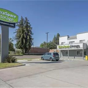 Alternate Beauty Image - Extra Space Storage at 4223 Pacific Ave, Stockton, CA 95207