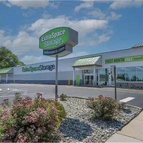 Beauty Image - Extra Space Storage at 101 N Black Horse Pike, Bellmawr, NJ 08031