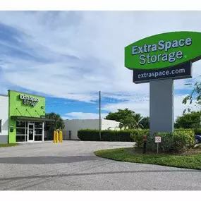 Beauty Image - Extra Space Storage at 2300 N Military Trail, West Palm Beach, FL 33409