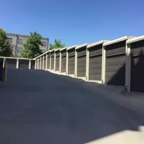 3660_Exterior Units