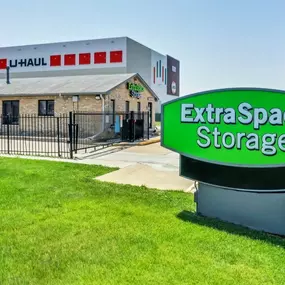 Beauty Image - Storage Express at 7151 E 86th St, Indianapolis, IN 46250