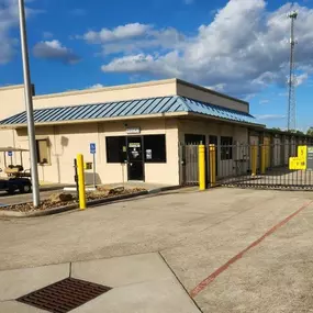 3846_Alternate Beauty Image