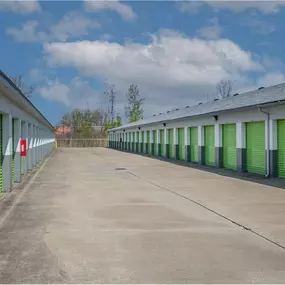 Exterior Units - Extra Space Storage at 7679 Mentor Ave, Mentor, OH 44060