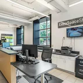 7567 - Office