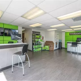 Office - Extra Space Storage at 2645 La Cienega Ave, Los Angeles, CA 90034