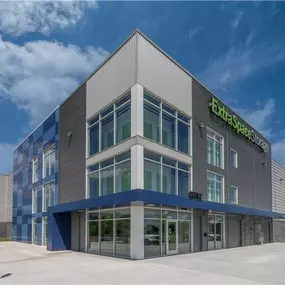 Beauty Image - Extra Space Storage at 1326 Merritt Blvd, Dundalk, MD 21222