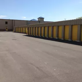 3196_Exterior Units