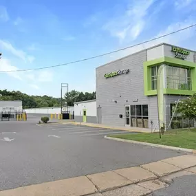 Beauty Image - Extra Space Storage at 5050 Midlothian Tpke, Richmond, VA 23225