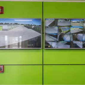 Security Screens - Extra Space Storage at 5115 N 59th Ave, Glendale, AZ 85301