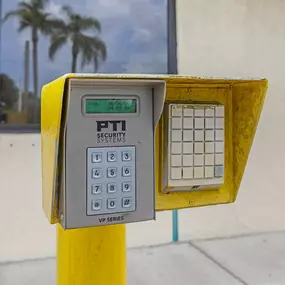 6040 - Keypad