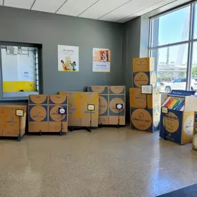 3862_Moving Boxes