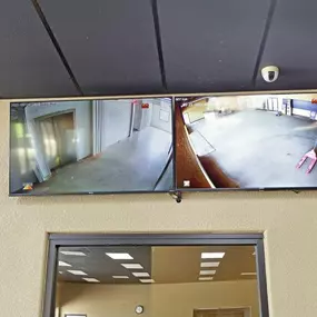 3848_Merchandise Wall