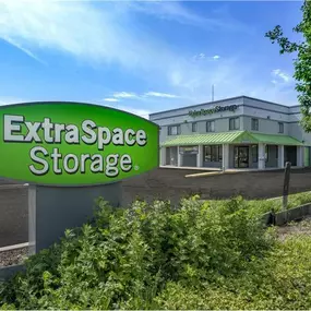 Alternate Beauty Image - Extra Space Storage at 4057 Jericho Tpke, East Northport, NY 11731