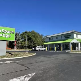 Beauty Image - Extra Space Storage at 95 Main St, Eatontown, NJ 07724
