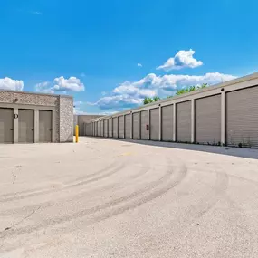 Exterior Units - Extra Space Storage at 21300 Doral Rd, Waukesha, WI 53186