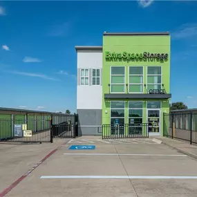 Alternate Beauty Image