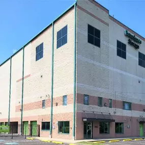 Beauty Image - Extra Space Storage at 72 N York Rd, Willow Grove, PA 19090