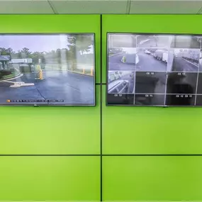 Security Screens - Extra Space Storage at 15221 Dino Dr, Burtonsville, MD 20866