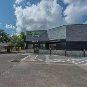 Alternate Beauty Image - Extra Space Storage at 3325 Spring Cypress Rd, Spring, TX 77388