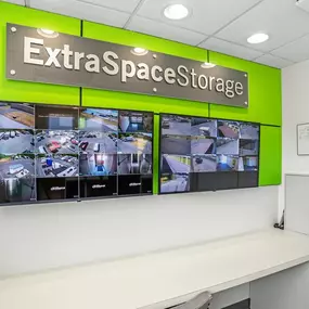3059 - Security Screens