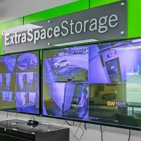 Security Screens - Extra Space Storage at 430 Bishop St NW, Atlanta, GA 30318