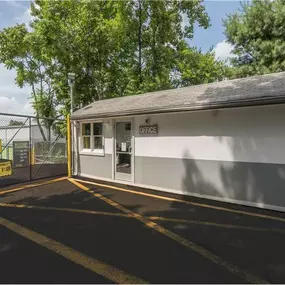 Alternate Beauty Image - Extra Space Storage at 725 US-1, Iselin, NJ 08830