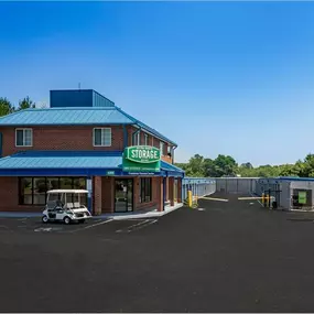 Beauty Image - Extra Space Storage at 488 Boston Post Rd, Orange, CT 06477