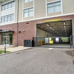 4137_Alternate Beauty Image