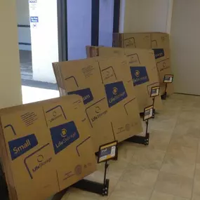 3136_Moving Boxes