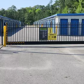 Gate