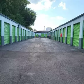 Exterior Units - Extra Space Storage at 395 Union Ave, Memphis, TN 38103