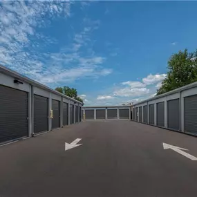 Exterior Units - Extra Space Storage at 1830 E State Road 60, Valrico, FL 33594
