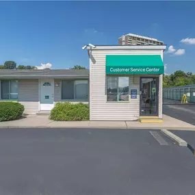 Alternate Beauty Image - Extra Space Storage at 900 Urlin Ave, Columbus, OH 43215