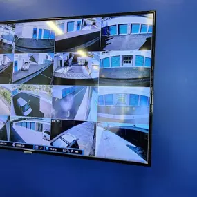 4105_Merchandise Wall