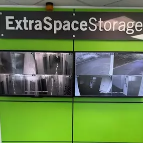 7672 - Security Screens