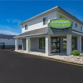Beauty Image - Extra Space Storage at 317 Rte 37 E, Toms River, NJ 08753
