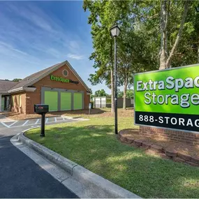 Beauty Image - Extra Space Storage at 1904 N Hwy 17, Mt Pleasant, SC 29464