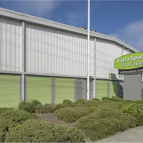 Alternate Beauty Image - Extra Space Storage at 6401 San Leandro St, Oakland, CA 94621