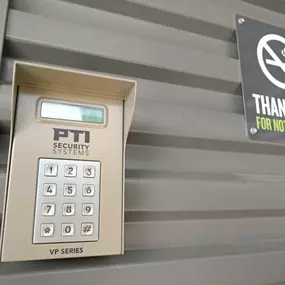 7408 - Keypad