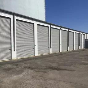 3450_Exterior Units