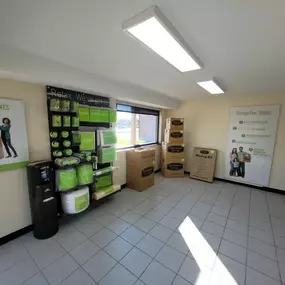 Security Screens - Extra Space Storage at 49215 Van Dyke Ave, Shelby Township, MI 48317