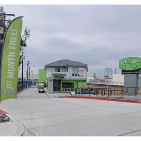 Beauty Image - Extra Space Storage at 1705 S State College Blvd, Anaheim, CA 92806