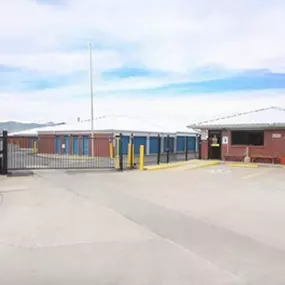 3473_Gate