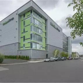 Beauty Image - Extra Space Storage at 2311 NW 22nd Ave, Portland, OR 97210