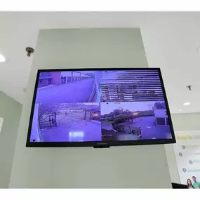 Security Screens - Extra Space Storage at 35 Ray Ave, Burlington, MA 01803