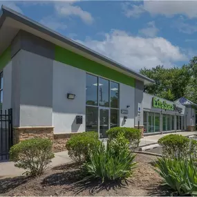 Beauty Image - Extra Space Storage at 3780 US-1, Monmouth Junction, NJ 08852