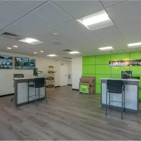 Office - Extra Space Storage at 2880 W Elliot Rd, Chandler, AZ 85224